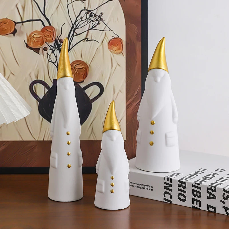 MINISO Nordischer Stil Weihnachtsmann Set - Größe Klein, Harz, 4 Stück