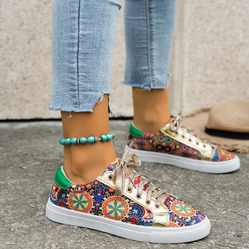 Women Sneakers Classic Fashion Embroidery Printing Style Breathable Canvas Sneakers Women Casual Comfortable Shoes for Women