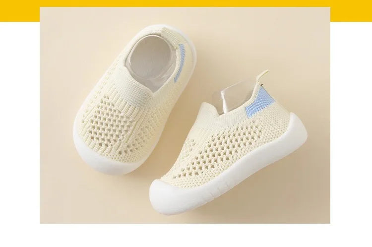 Luna Baby Weiche Sohle Mesh Atmungsaktiv - Rutschfest 22-24
