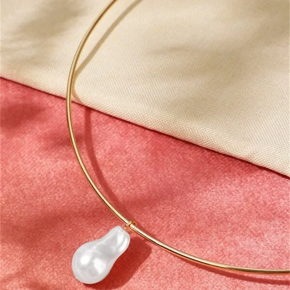 Preț 10 USD Vintage Fashion Gold-plated Simple Round Ring Necklace Fashion Party Party Party Colier cu pandantiv pentru femei și fete elegante Punk Bijuterii Cadou