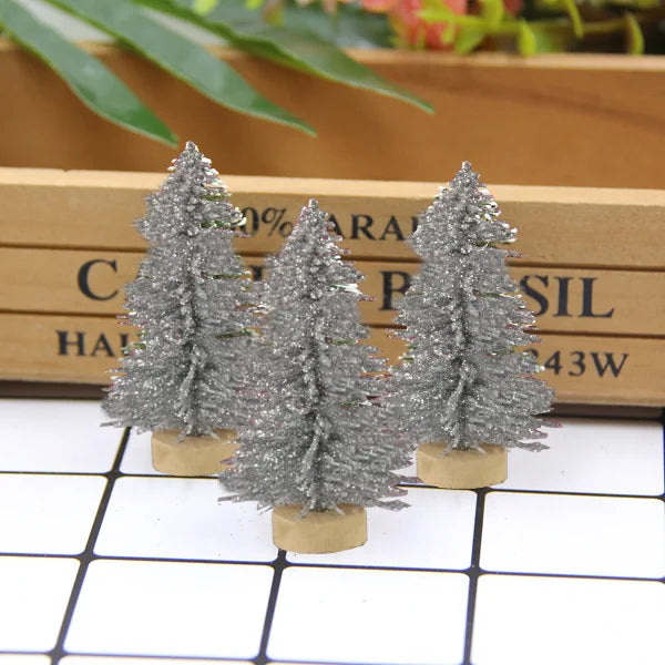DIY House CH745-10pcs Kleiner Weihnachtsbaum - Größe 6,5 cm 10 Stück