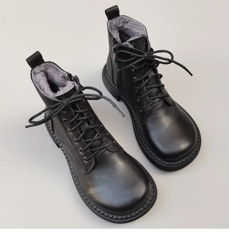 Ghete la gleznă Careaymade, piele naturală, variantă lată - mărime mare, înălțime toc 3-5 cm, căptușeală din lână