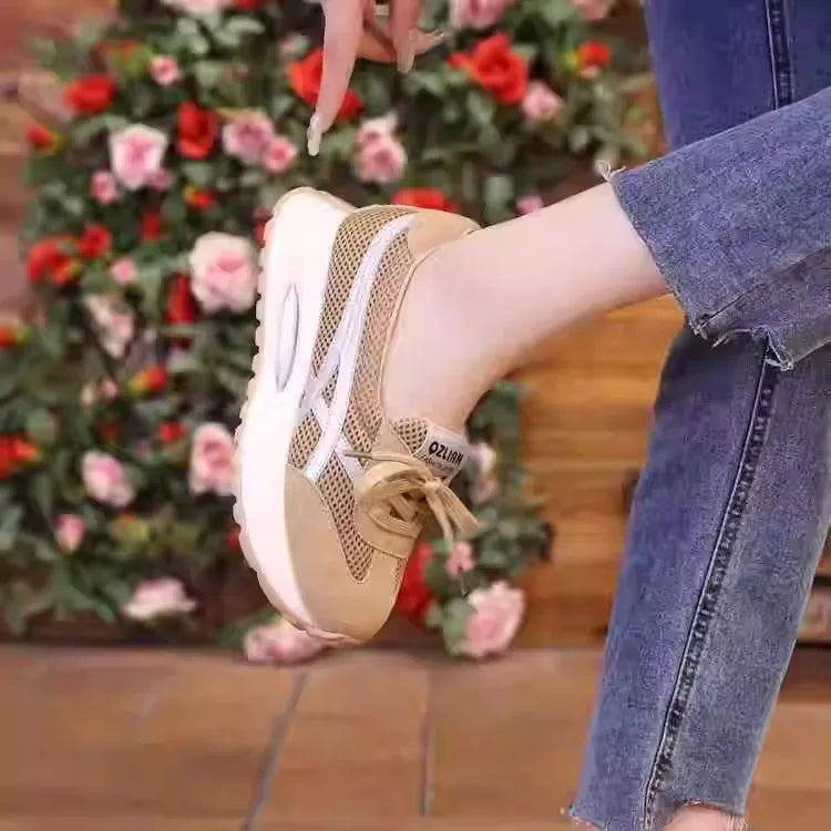 Women Sneakers 2025 New Breathable Loafers Lace Up Outdoor Large Size Office Women Lightweight Walking Shoes for Women Shoes