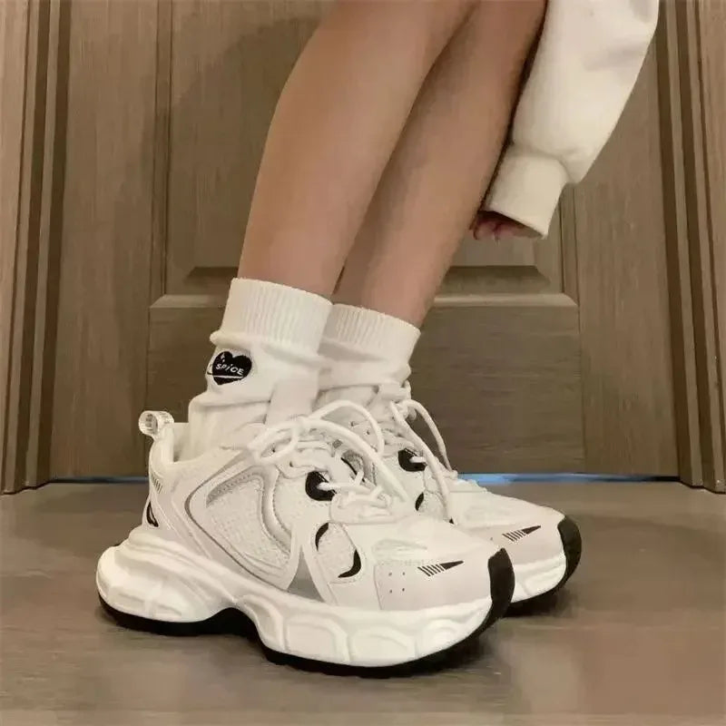 Fashion Small White Shoes Women New Spring and Autumn Leisure Sports Shoes Girls with Thick Soles Low Style Sneakers Shoes