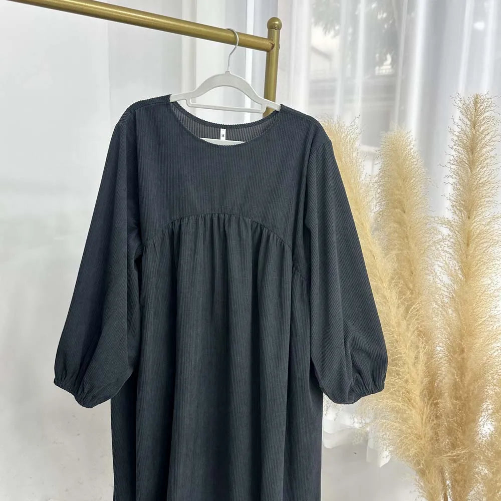 CN Zhejiang Corduroy Balloon Sleeve Abaya - Größe M Winter