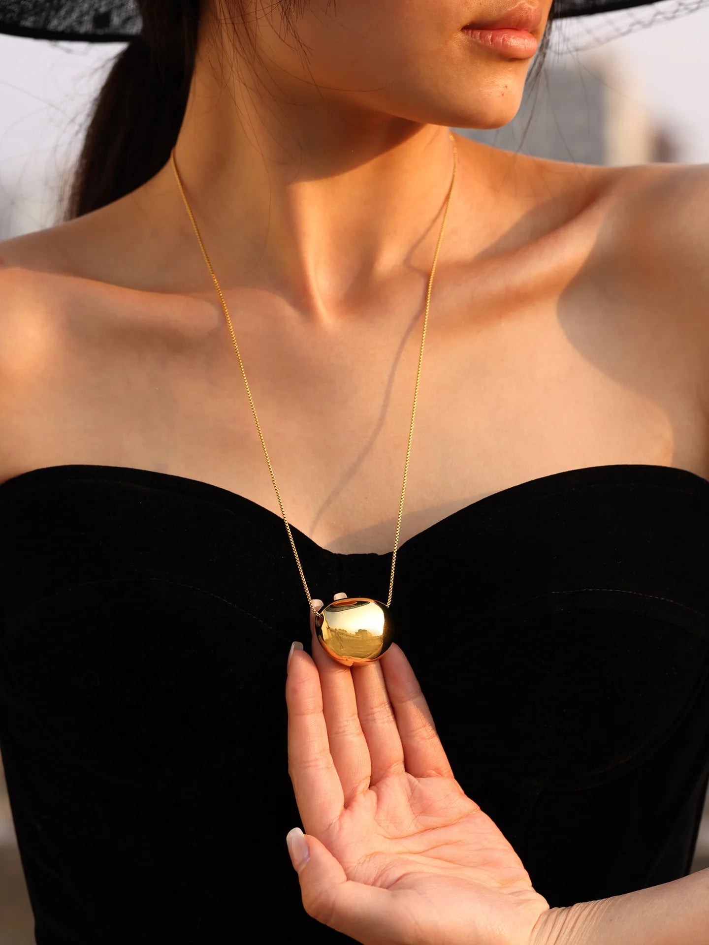 Colier cu pandantiv oval din argint de culoare aurie pentru femei, colier lung din oțel inoxidabil de înaltă calitate 18K, bijuterii de modă pentru femei, cadou