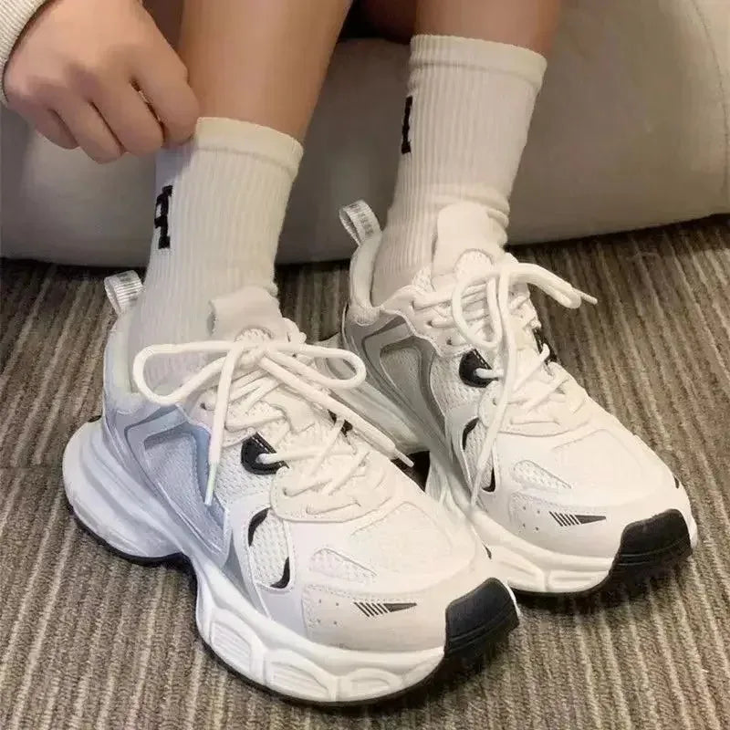Fashion Small White Shoes Women New Spring and Autumn Leisure Sports Shoes Girls with Thick Soles Low Style Sneakers Shoes