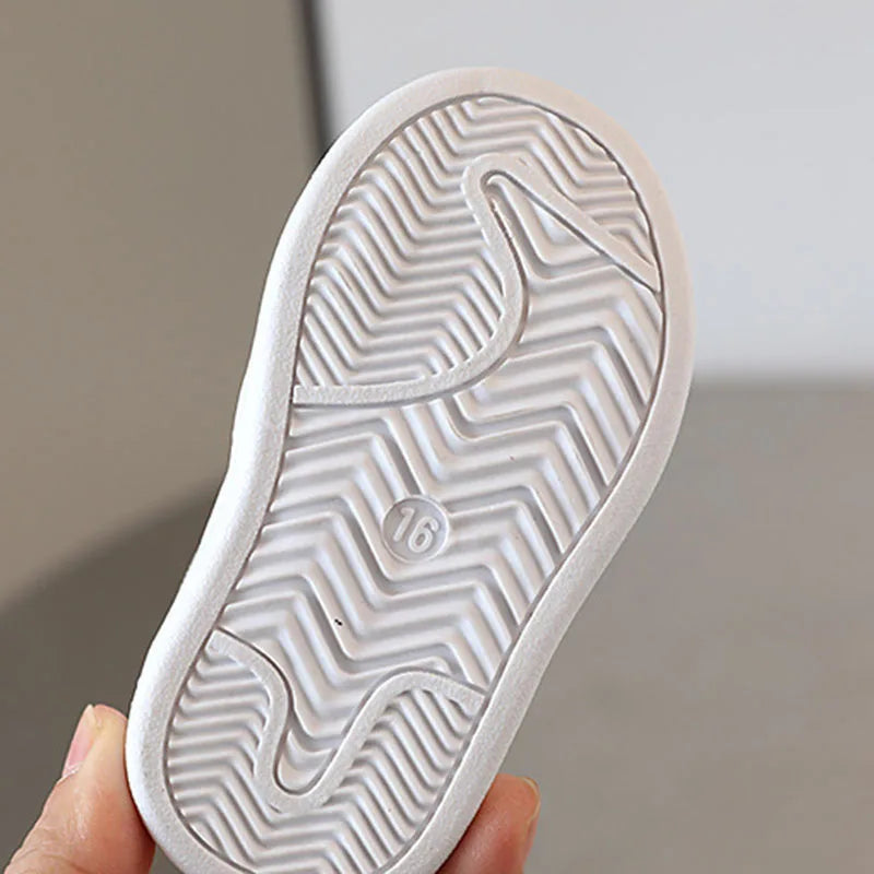 Neue Baby Schuhe 2025 - Frühling Herbst Weiche Sohle Kleinkind - Jungen Sport Schuhe Neue Weiße Mädchen Atmungsaktiv Rutschfest