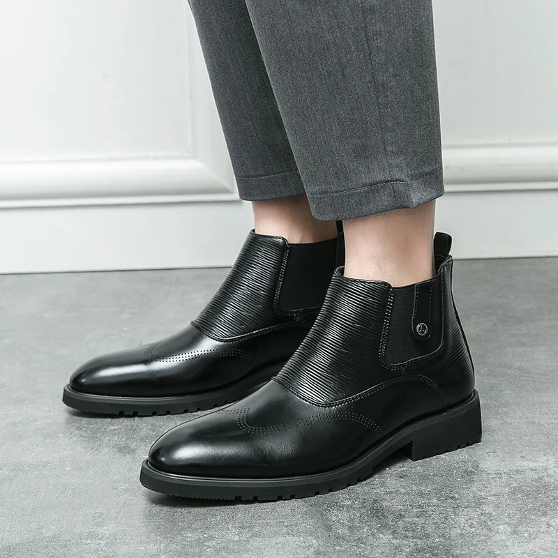 Golden Sapling Chelsea Boots Slip On - Knöchelhoch, EU Größe 42, Flacher Absatz Bequem