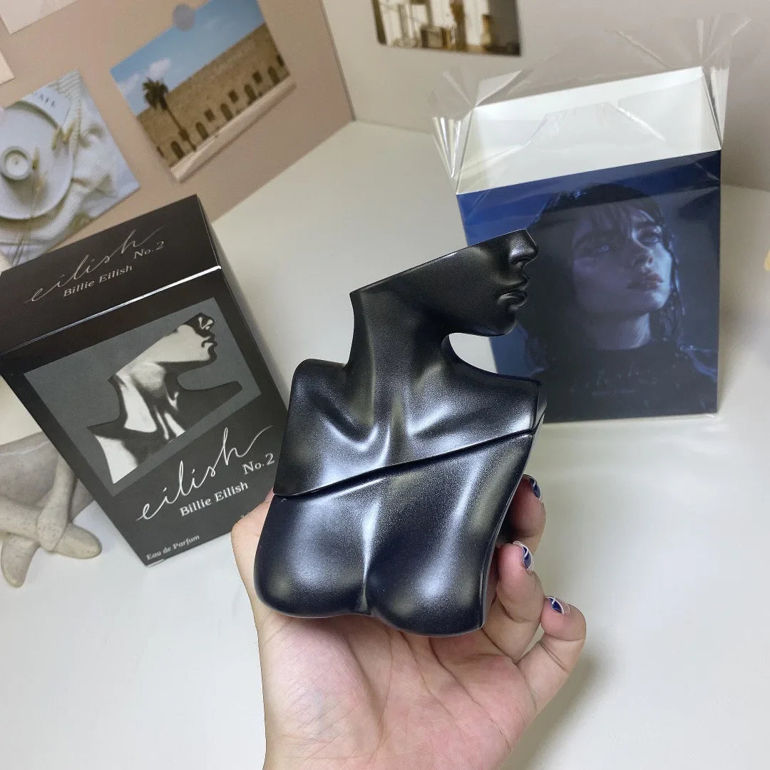 Eau de parfum – amber, vanilla & romantic charm