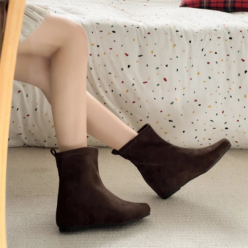 Ghete fără gleznă Ohmmayby ​​​​Slip-On - Mărimi 36-41, Toc 3-5 cm