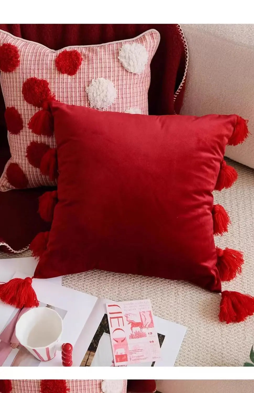 Modern Red Festive Cushion Cover Christmas Party Pillow Cover Decorative Polka Dot Tufted Tassel Velvet Pillowcase Home Decor