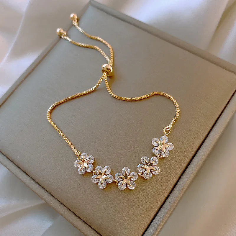 Luxus Klassisch Voller Strass 18K Gold Plattiert Armbänder Für Frauen Funkelnd Einfach Zirkon Armbänder Schmuck Geburtstag Geschenke