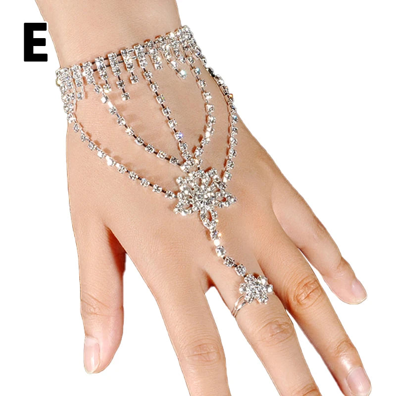 Neues Strass Armband Mit Finger Ring Schleife Krone Link Handgelenk Kette Für Frauen Charms Dame Trendy Schmuck Hand Armbänder