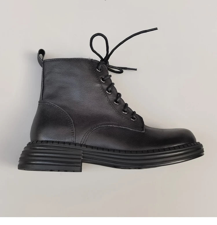 Ghete la gleznă Careaymade, piele naturală, variantă lată - mărime mare, înălțime toc 3-5 cm, căptușeală din lână