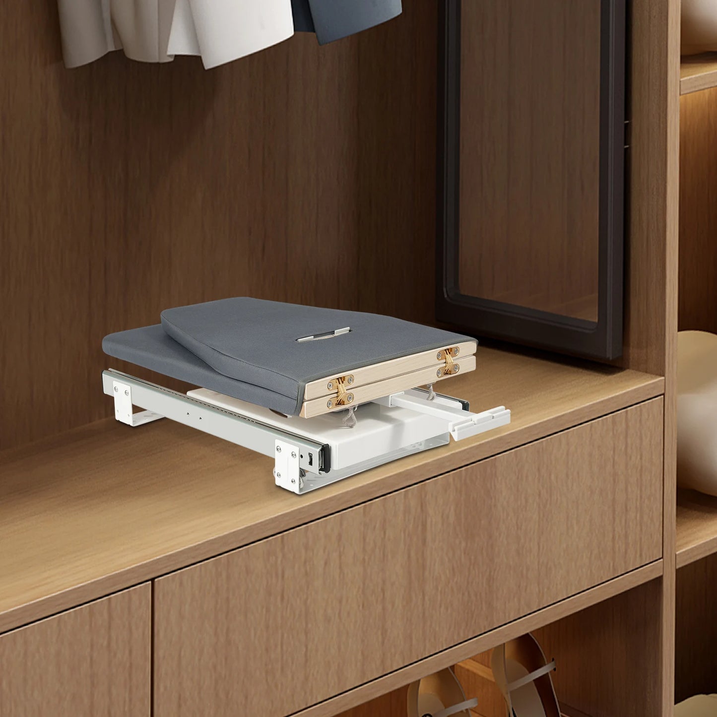 Faltbarer Bügelbrett-Schrank Grau 180 ° Rotation Pull-out Folding Für Verschiedene Kleidungsstücke