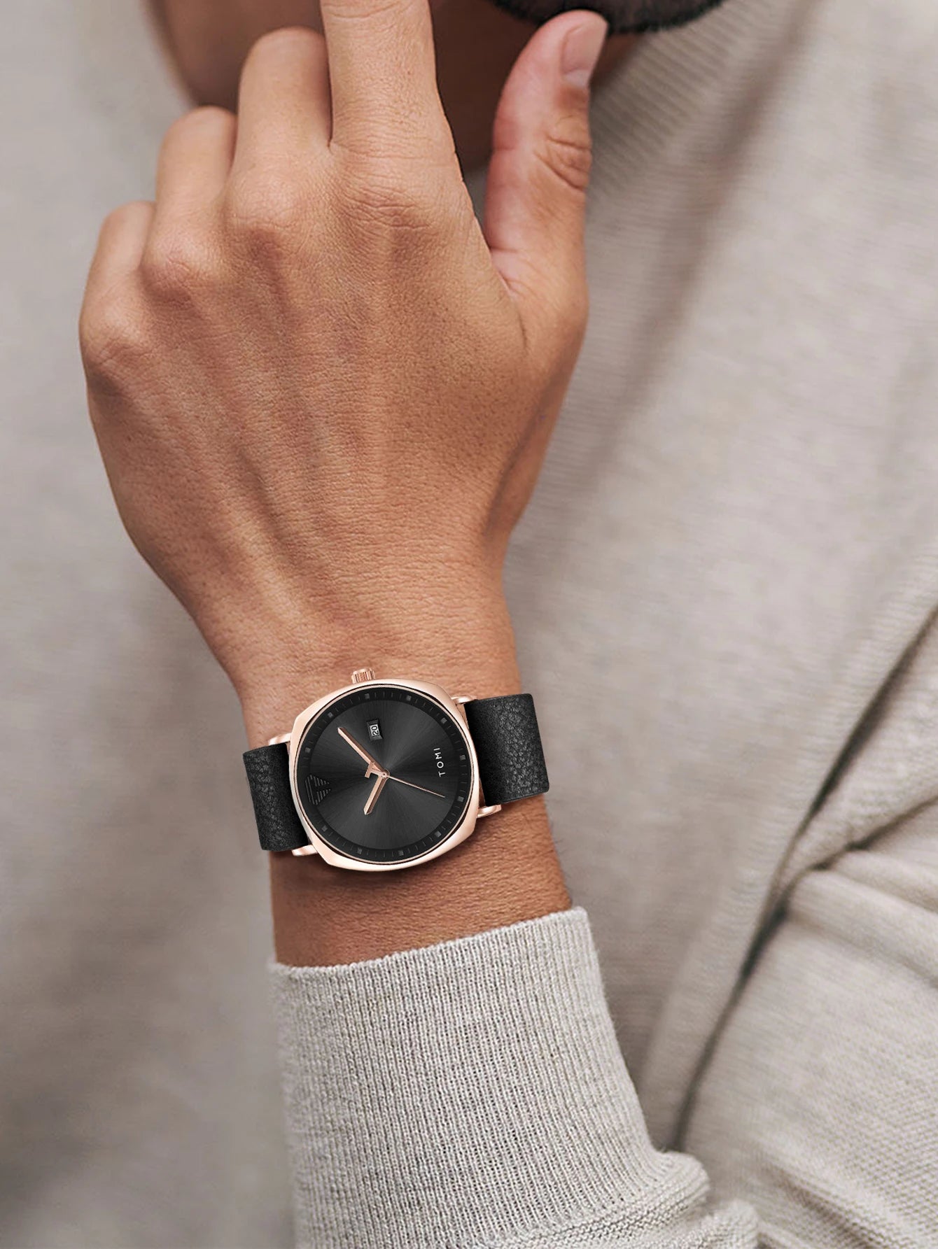 TOMI Men's Watch Minimalist Fashion Sports Watch Calendar Leather Casual Quartz Watch