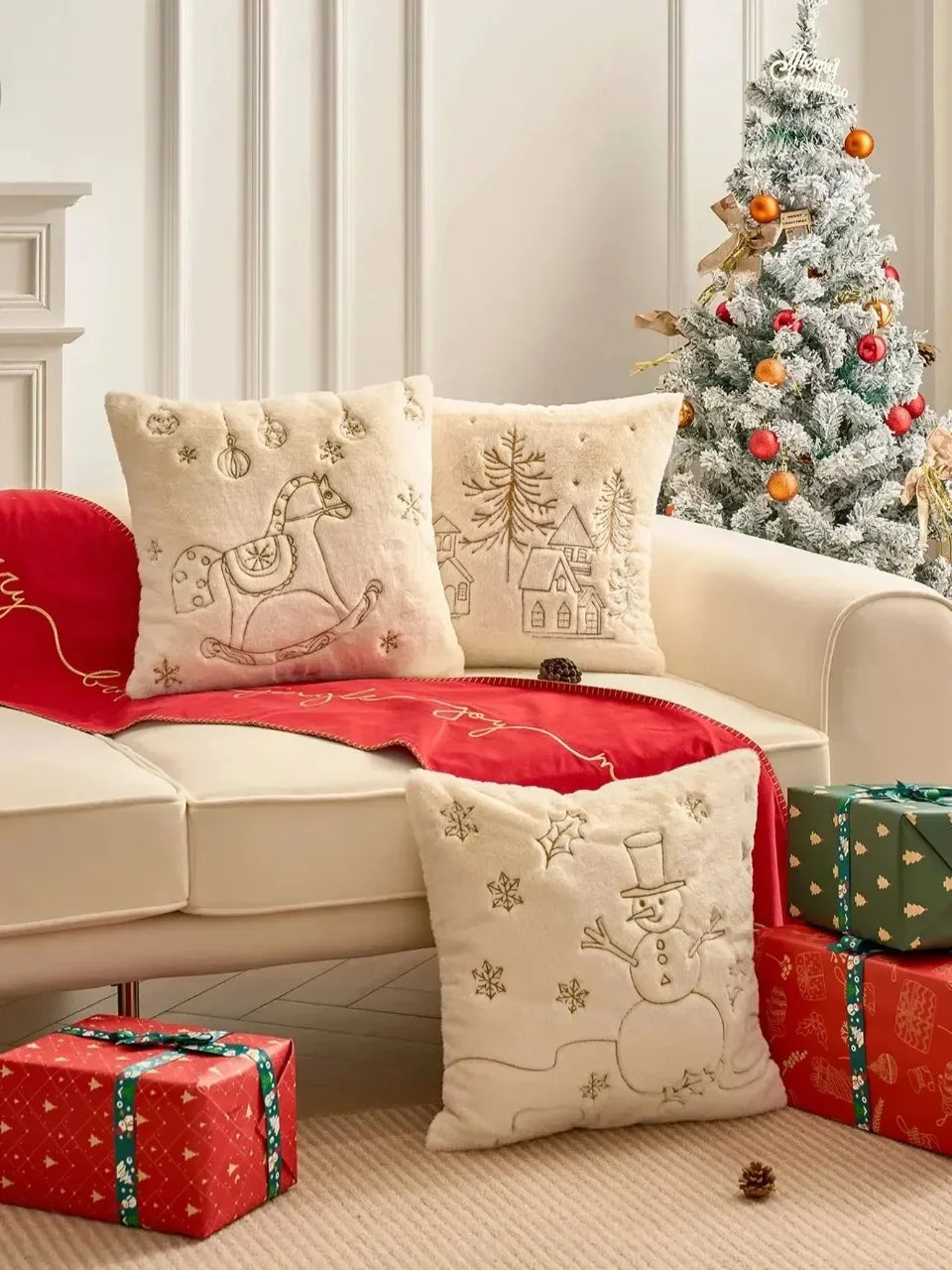 Simple Pillow Case Plush Christmas Embroidered Cushion Cover Soft Comfortable Festival Decorative New Year's Home Pillow Case