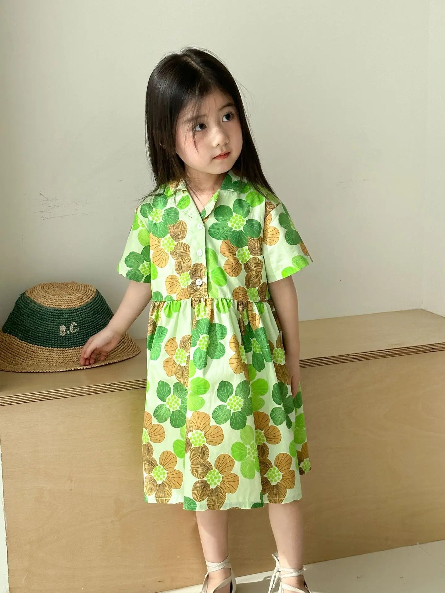 Kinder-Kleidungsset 2025 Sommer Neu Jungen Hemden Shorts 2-teilig Set Mädchen Blumenkleid Kinder Bruder Schwestern Outfits