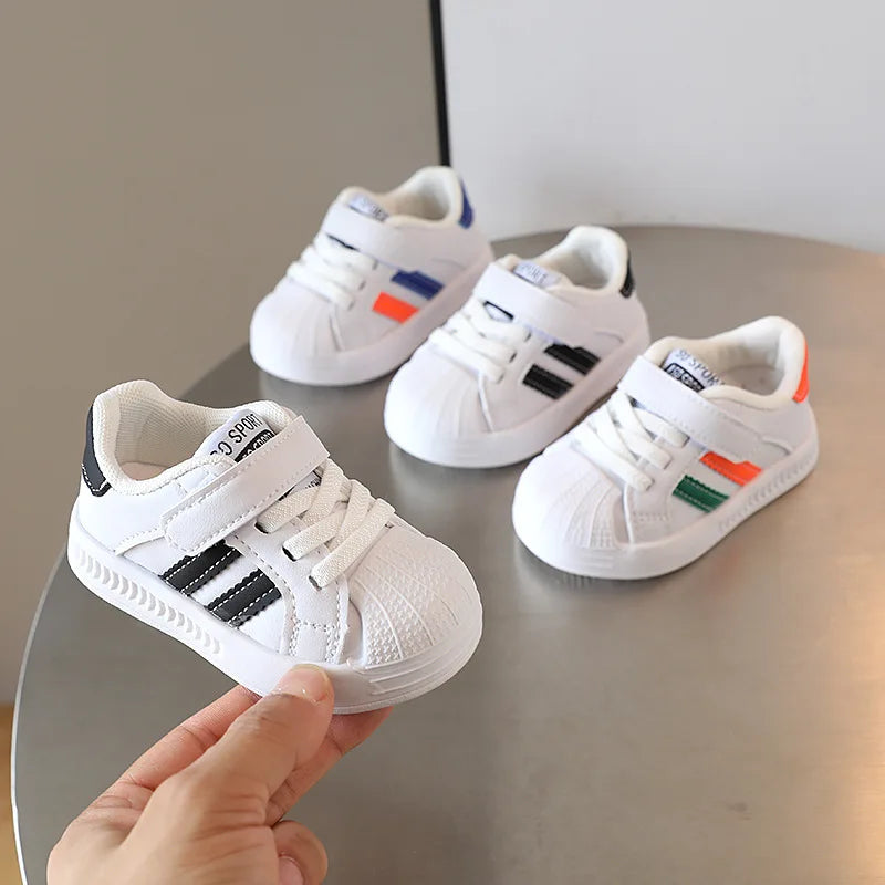 Neue Baby Schuhe 2025 - Frühling Herbst Weiche Sohle Kleinkind - Jungen Sport Schuhe Neue Weiße Mädchen Atmungsaktiv Rutschfest