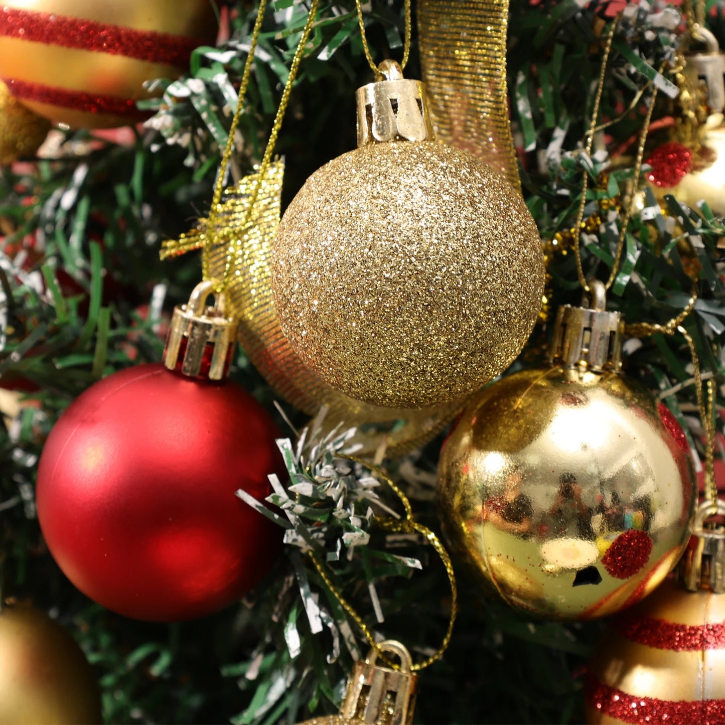 Choice Christbaumkugeln Set - Schneeflocken Kunststoff 50er Pack 4 cm