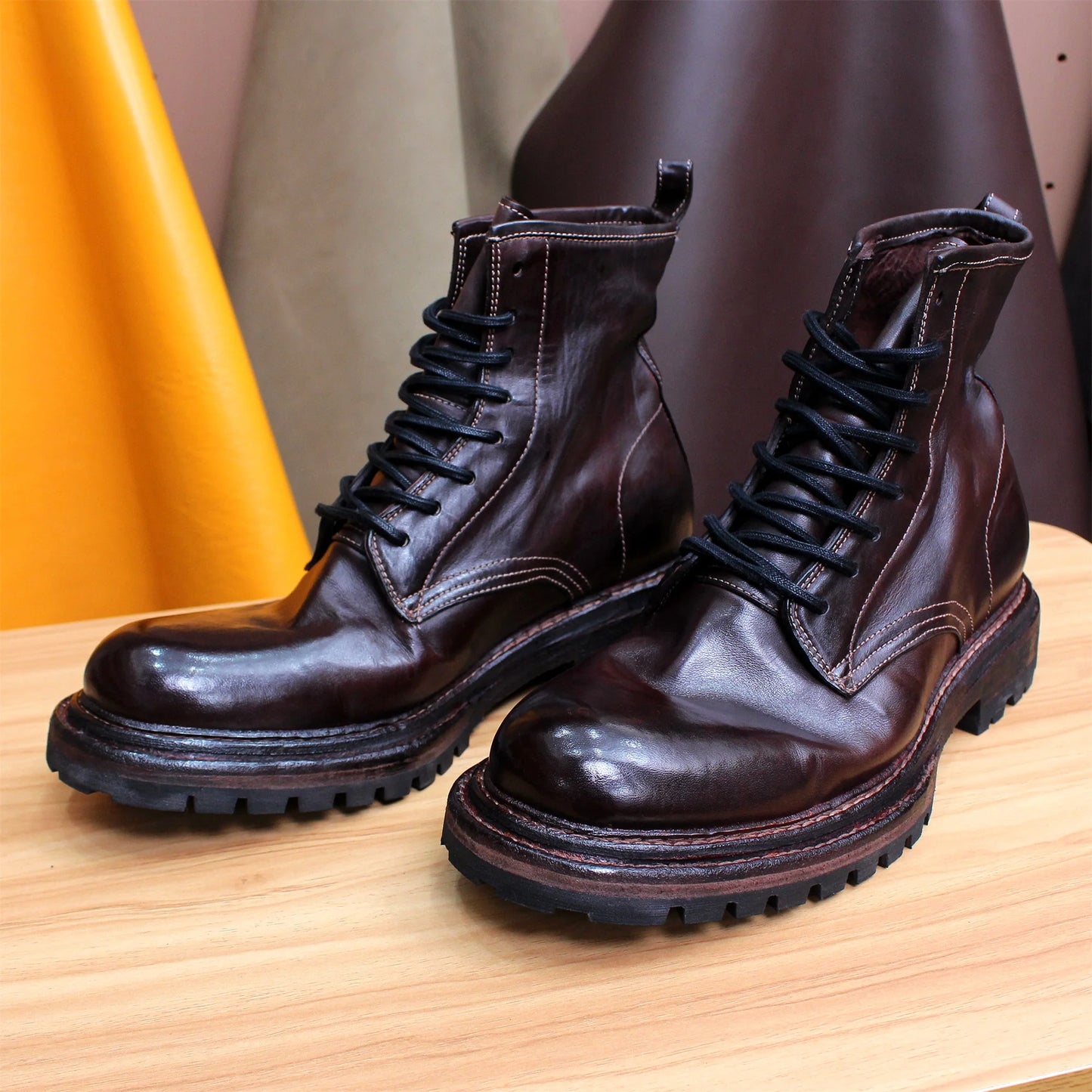 Goodyear Pure Handmade Pferdelederstiefel - Individuelle Schnürung Schafthöhe Mittelhoch Vollleder Innensohle