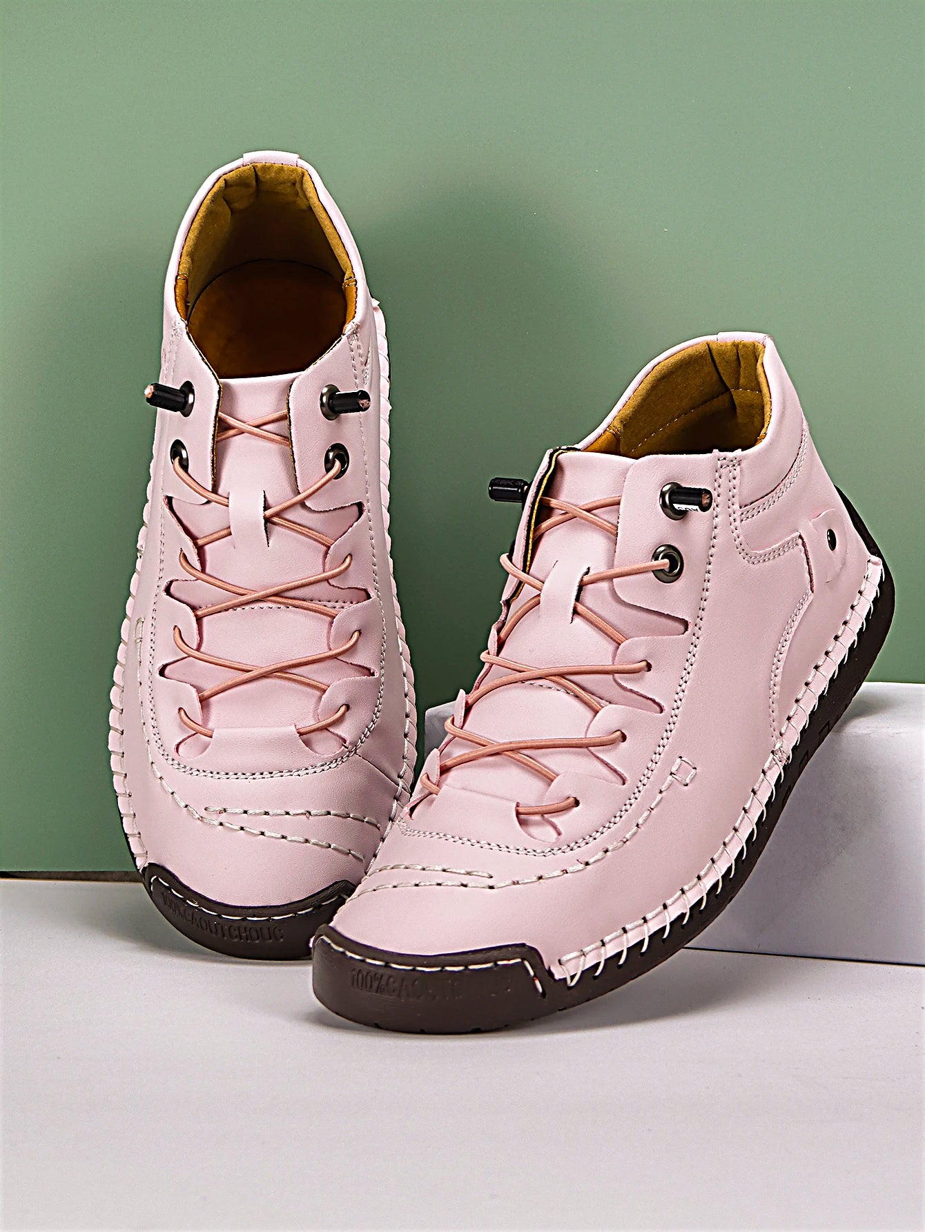 New Fashion Sneakers Women Hand-stitching Leather Casual Shoes Design Platform Loafers Breathable Flats Shoe Driving Plus Size
