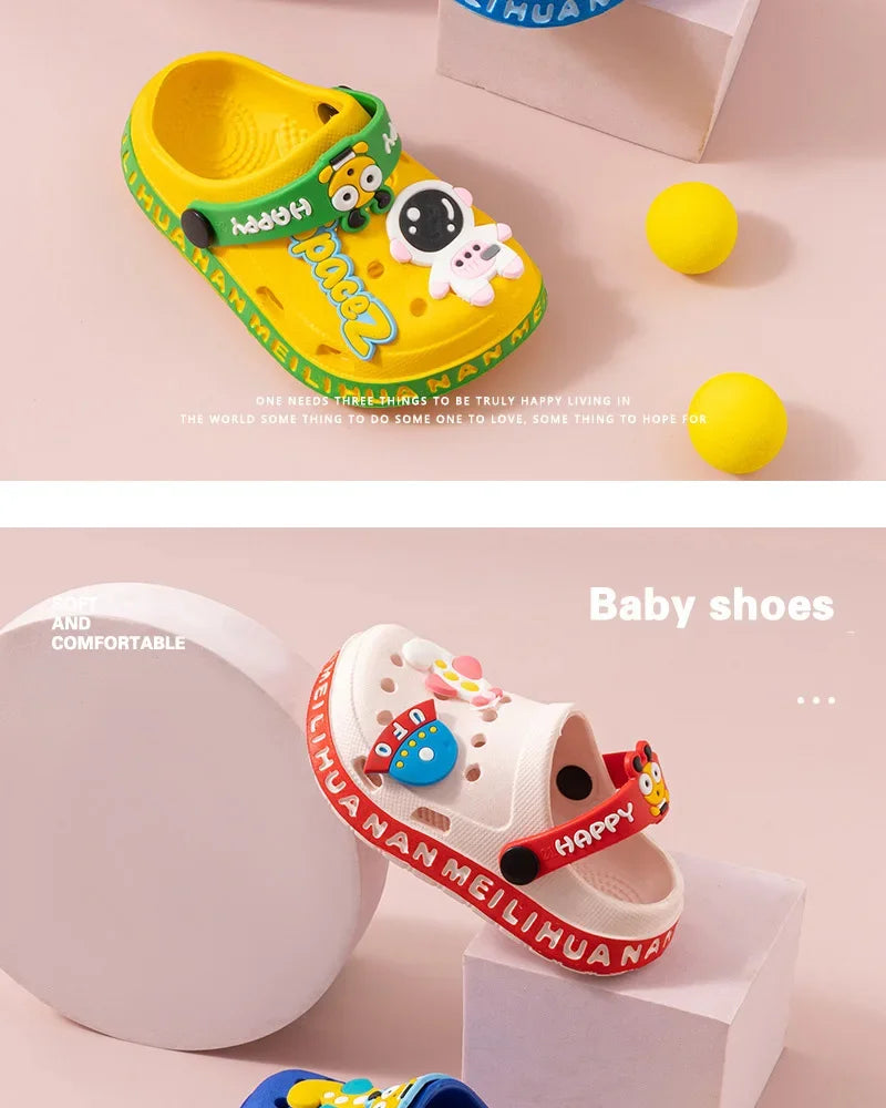 ZYCZWLCN Kinder Sandalen Cartoon Rutschfest - Gr.10-11 PVC