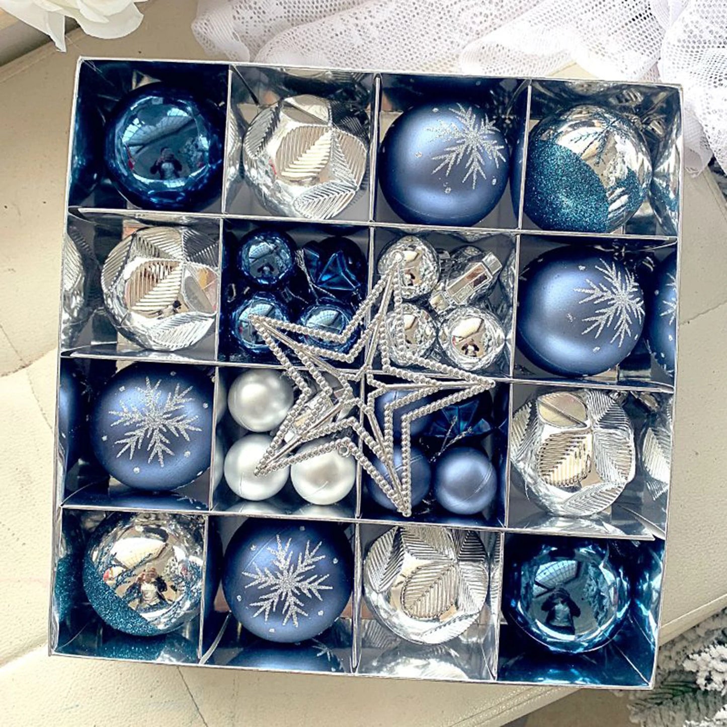 Choice Kugelset Hängend - 1 Stück Durchmesser 6 cm Glänzend Dekorativ