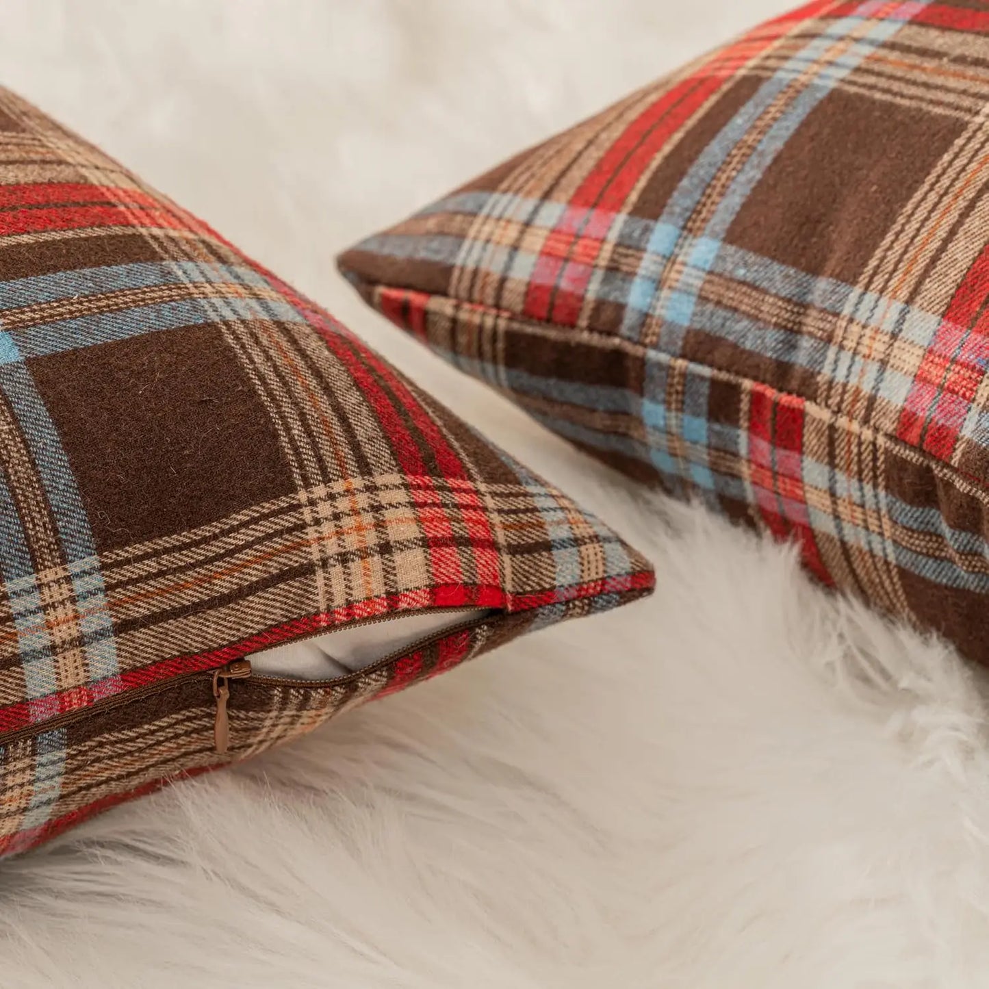 Pack of 2 Christmas Plaid Decorative Throw Pillow Covers Scottish Tartan Cushion Case for Farmhouse Home Holiday Decoration