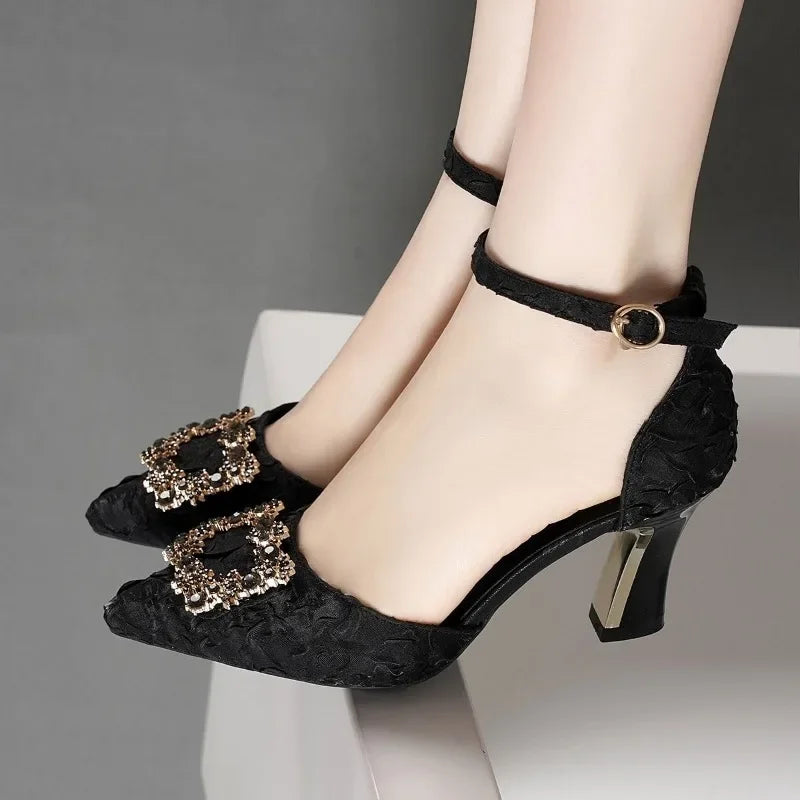 High Heel Schuhe für Frauen 2025 Frühling Neu Bling Schnalle Spitze Zehe Dünne Absätze Damen Schuhe Elegante Kleid Hochzeit Pumps Absatzschuhe
