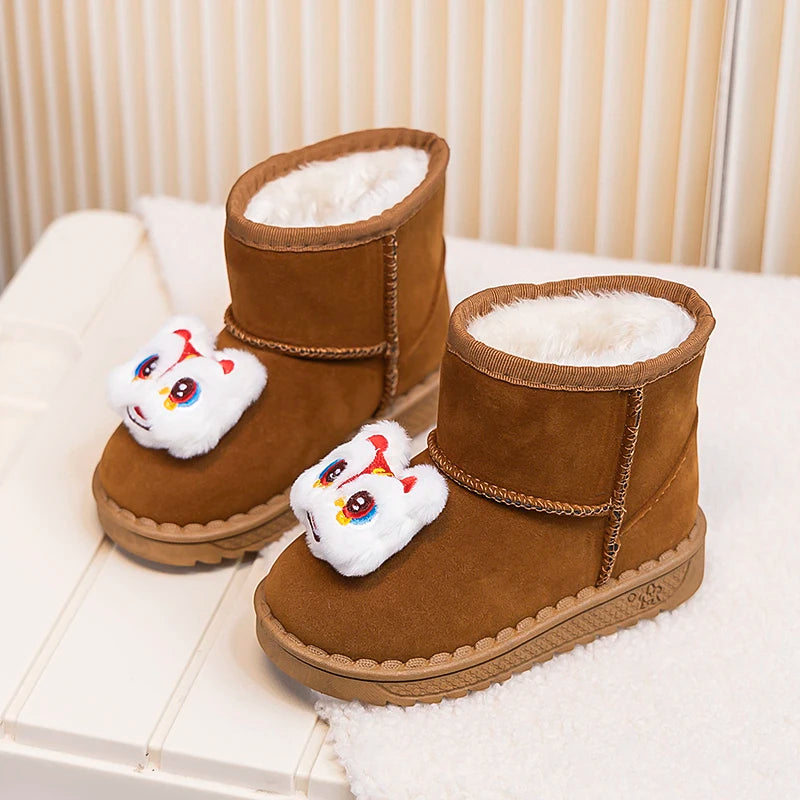 Kinder Winter Stiefel für Jungen Outdoor Neue Mädchen Schnee Stiefel Niedlichen Cartoon Mode Kausalen Kinder Outdoor Plüsch Stiefel Warme Vielseitig