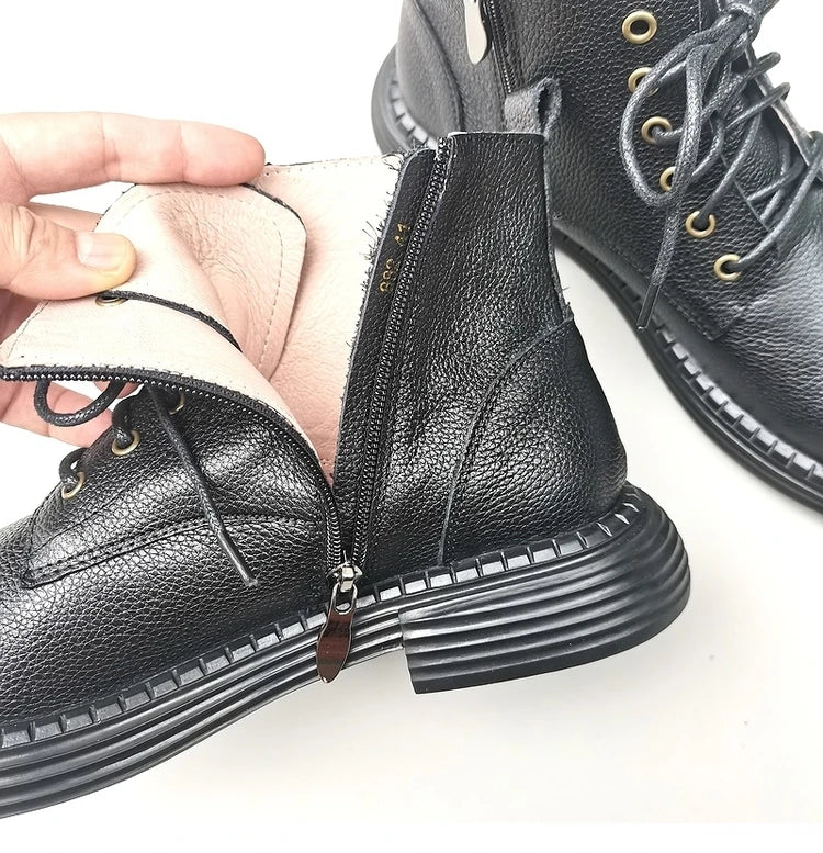 Ghete la gleznă Careaymade, piele naturală, variantă lată - mărime mare, înălțime toc 3-5 cm, căptușeală din lână