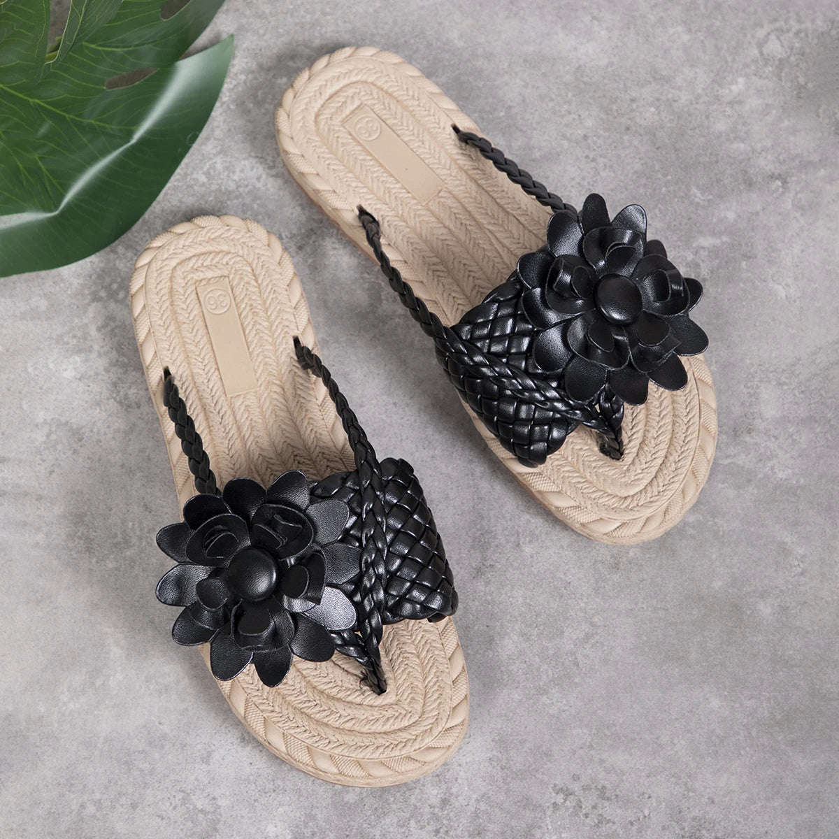Summer Floral Braided Flat Slippers Classics Solid PU Leather Women Non Slip Flip Flops Soft Comfortable Beach Sandals Femme