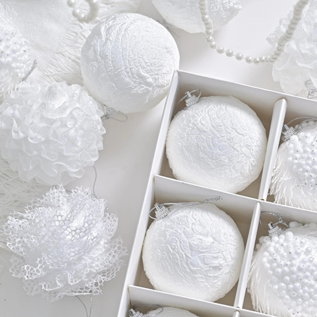 EverLace Weihnachtskugeln Schneeweißes Design - Kapazität 12 Stück, Ø8 cm