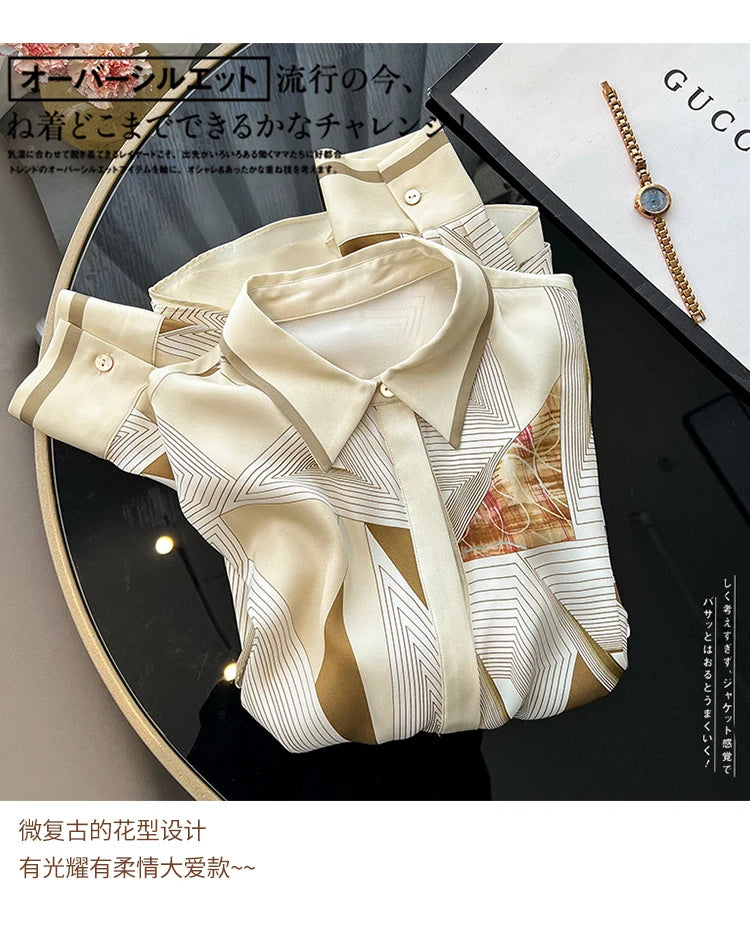 Elegant Style Ladies' Top for Day-to-day and Workplace Graceful Design Women's Blouse with Chic Print and Buttons