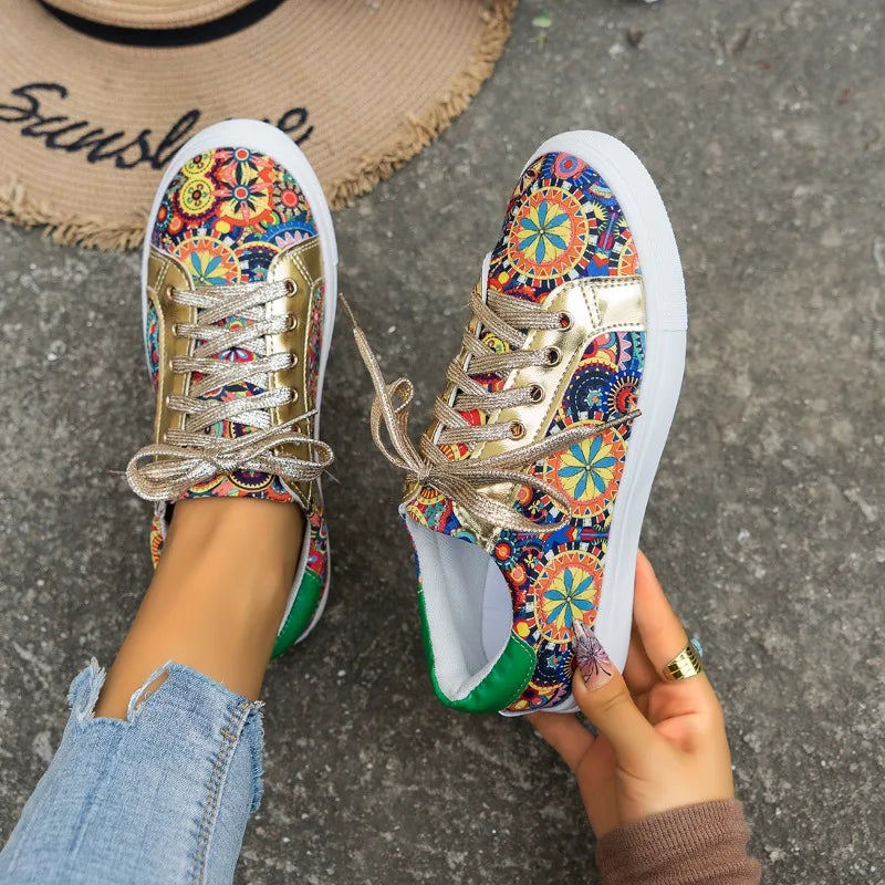 Women Sneakers Classic Fashion Embroidery Printing Style Breathable Canvas Sneakers Women Casual Comfortable Shoes for Women