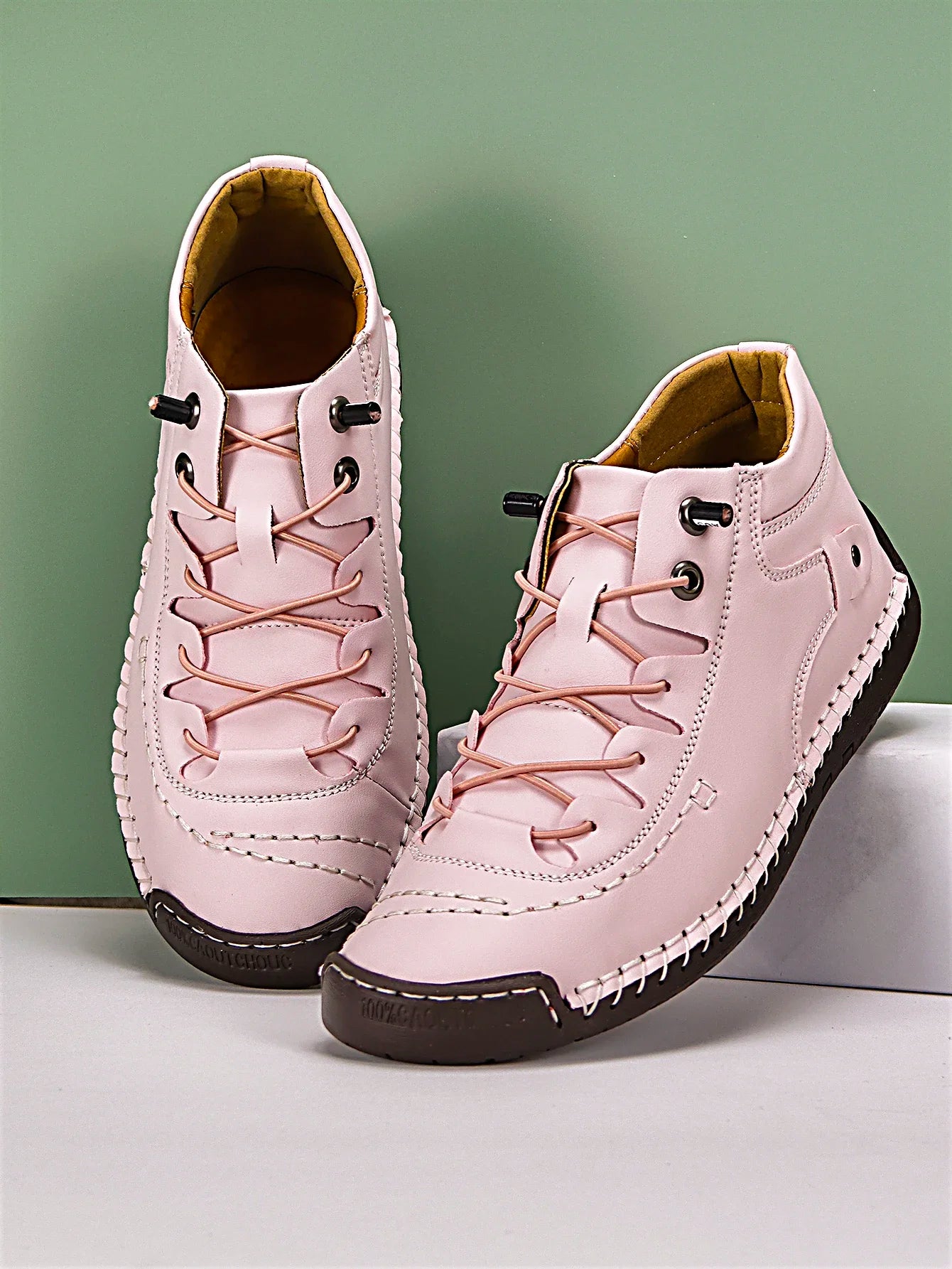 New Fashion Sneakers Women Hand-stitching Leather Casual Shoes Design Platform Loafers Breathable Flats Shoe Driving Plus Size