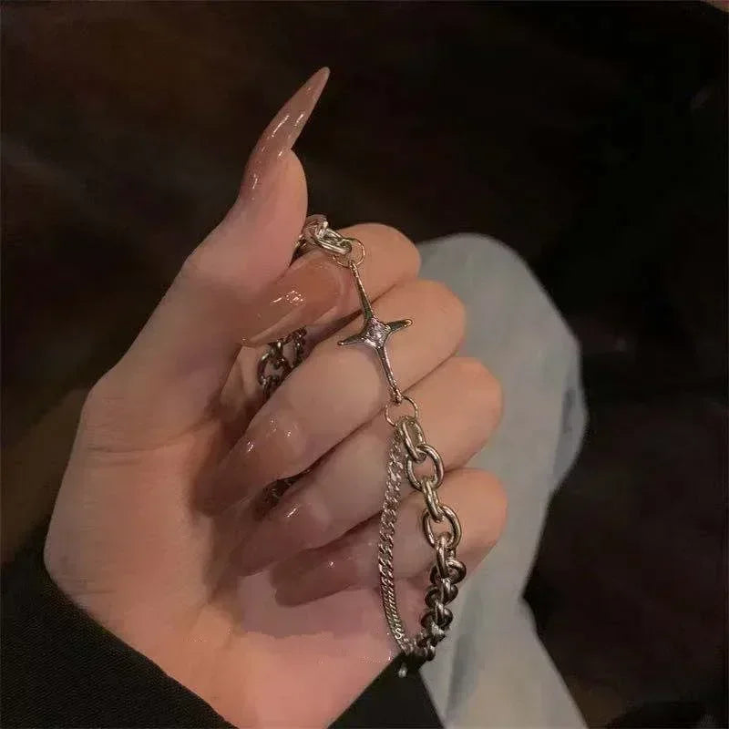 Damen-Armband-Set 2025: 4-teilig Schlangen-Design Grün - Fashion Jewelry Collection