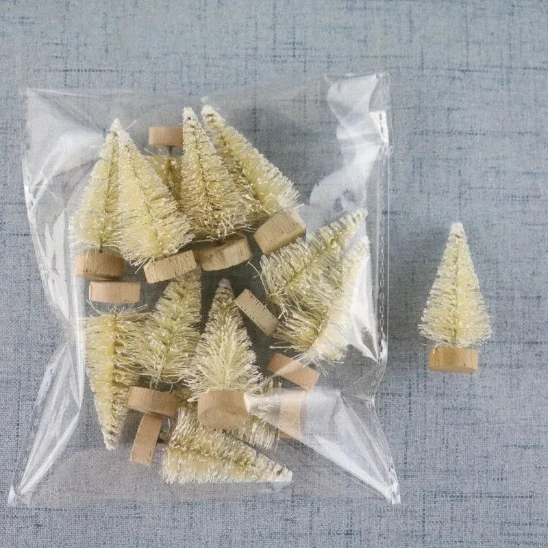 12Pcs Miniatur Weihnachtsbaum Resin Dekor - Größe Klein Stück 12