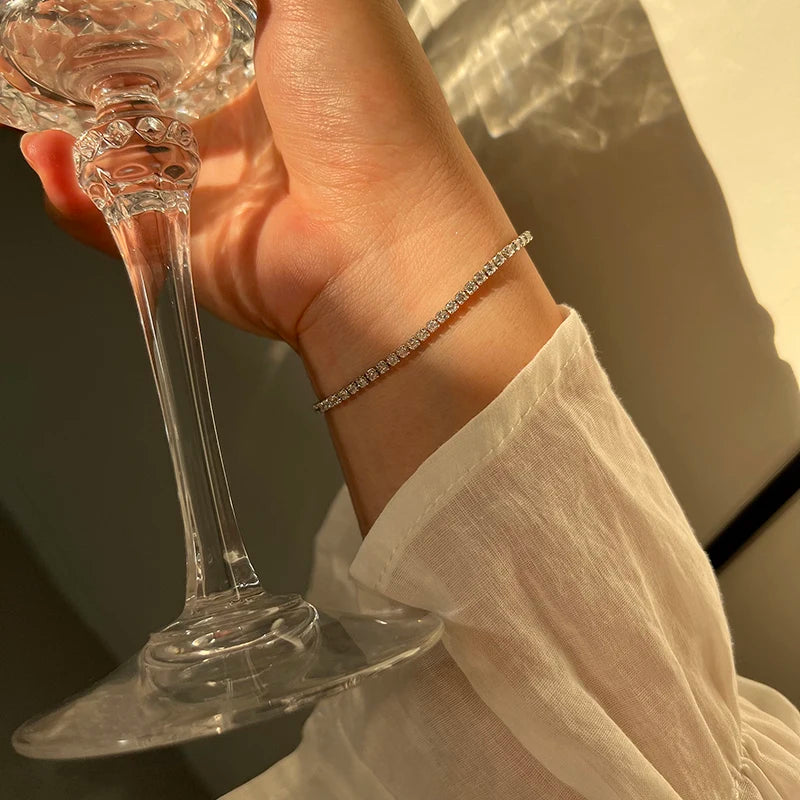 Luxus Klassisch Voller Strass 18K Gold Plattiert Armbänder Für Frauen Funkelnd Einfach Zirkon Armbänder Schmuck Geburtstag Geschenke