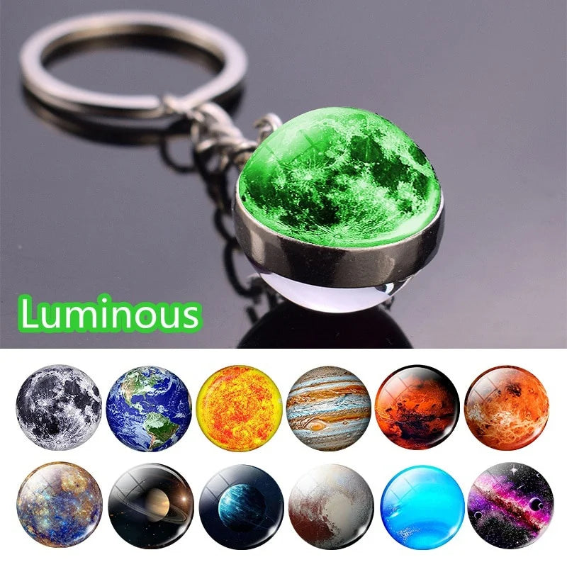 Schlüsselanhänger 2025: Solar-System Glow-Dark - Galaxy Nebula Collection