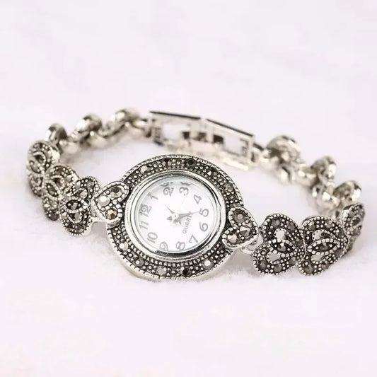 Luxus-Uhr 2025: Vintage-Bracelet Rhinestone-Ladies - Elegant Quartz Collection