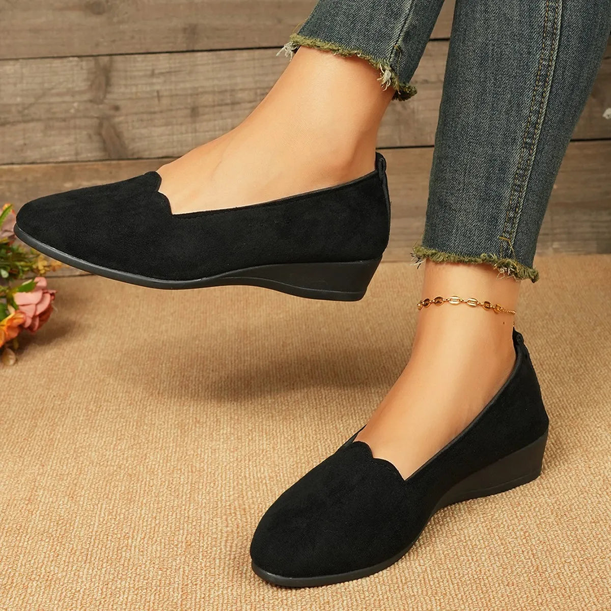 Woman Casual Round Toe Cute Flats Shoes 2025 New Spring/autumn Flats Female Suede Elegant Comfortable Soft Sole Women's Shoes