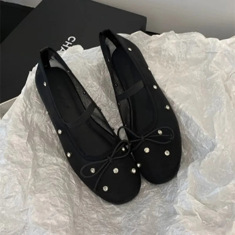 Frühling Flache Schuhe 2025 - Mädchen Fashion Runder Kopf Schmetterling Knoten - Mesh Atmungsaktiv Weiche Sohle Rutschfest