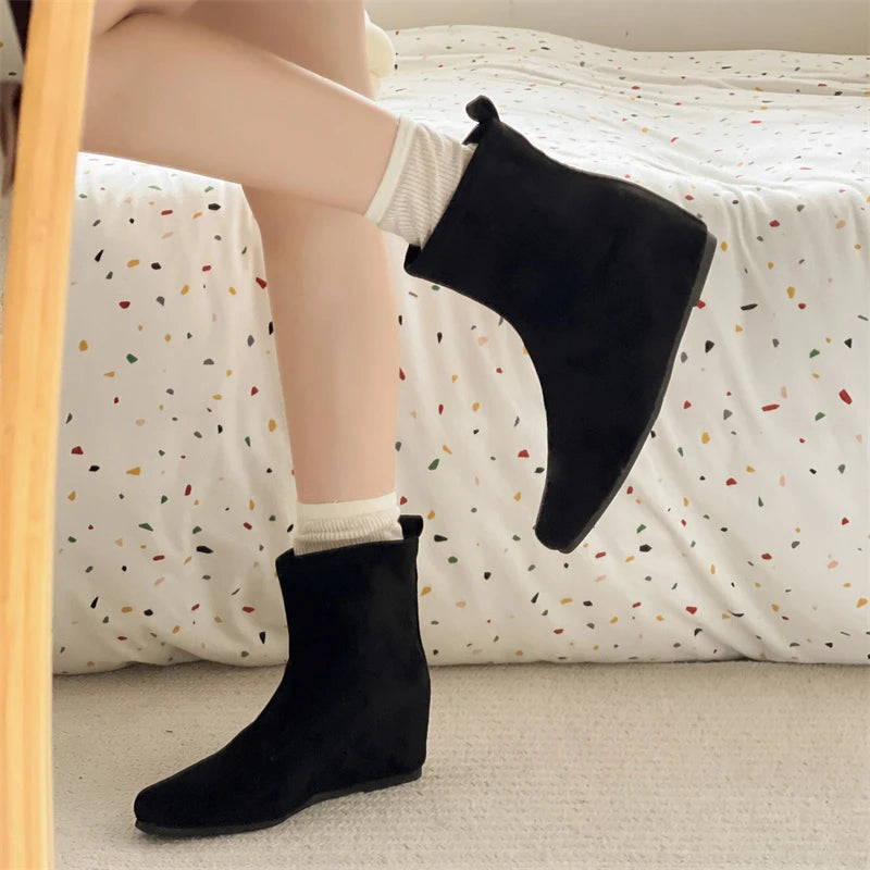 Ghete fără gleznă Ohmmayby ​​​​Slip-On - Mărimi 36-41, Toc 3-5 cm