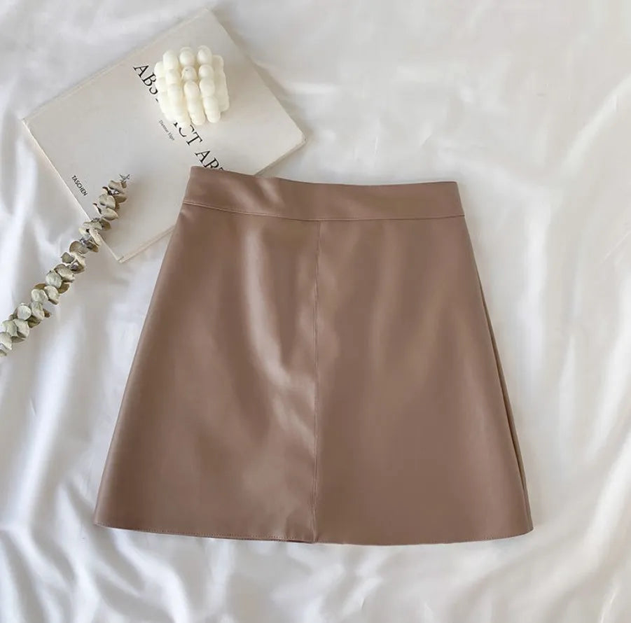 CN Minirock Hohe Taille Reißverschluss - Größe M PU Weinrot