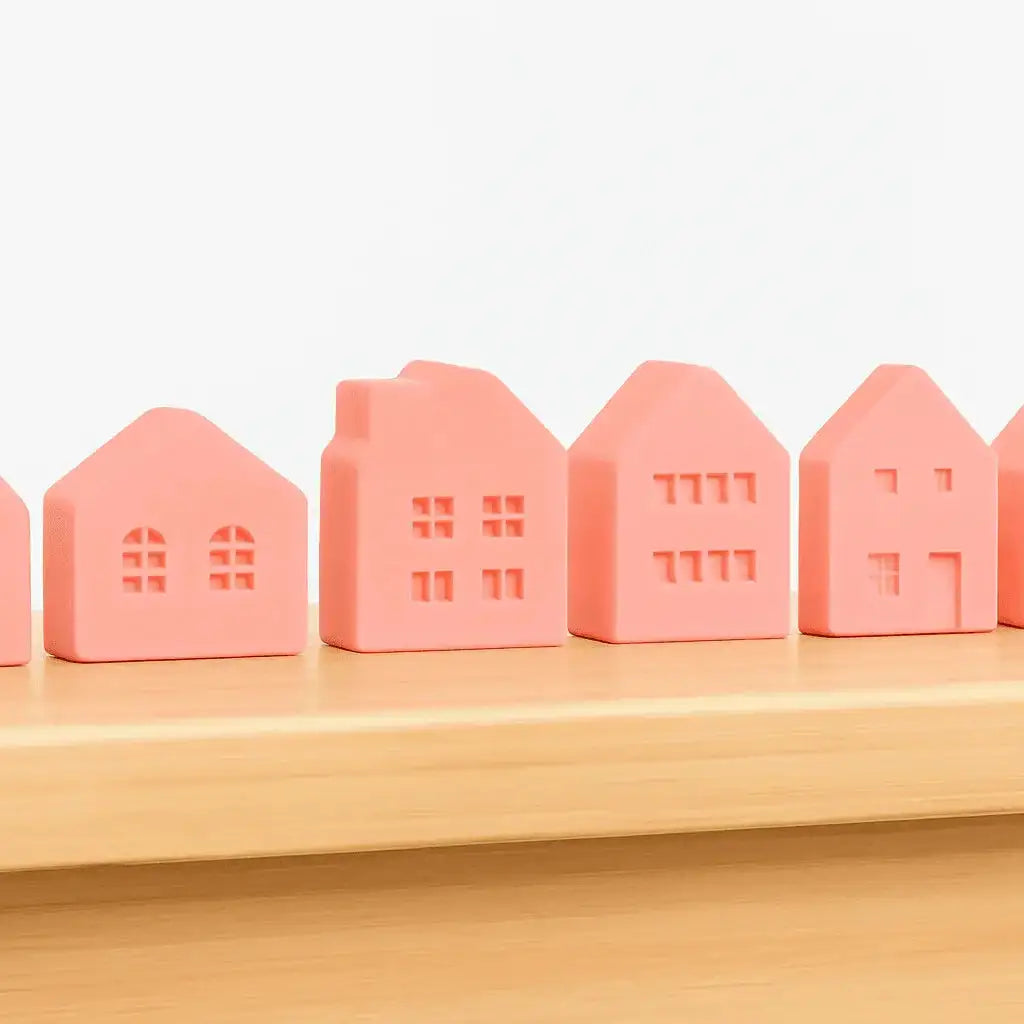 NordCraft MiniDekoHäuschen Porzellan Weiß - 15 Stück, Maße Variabel