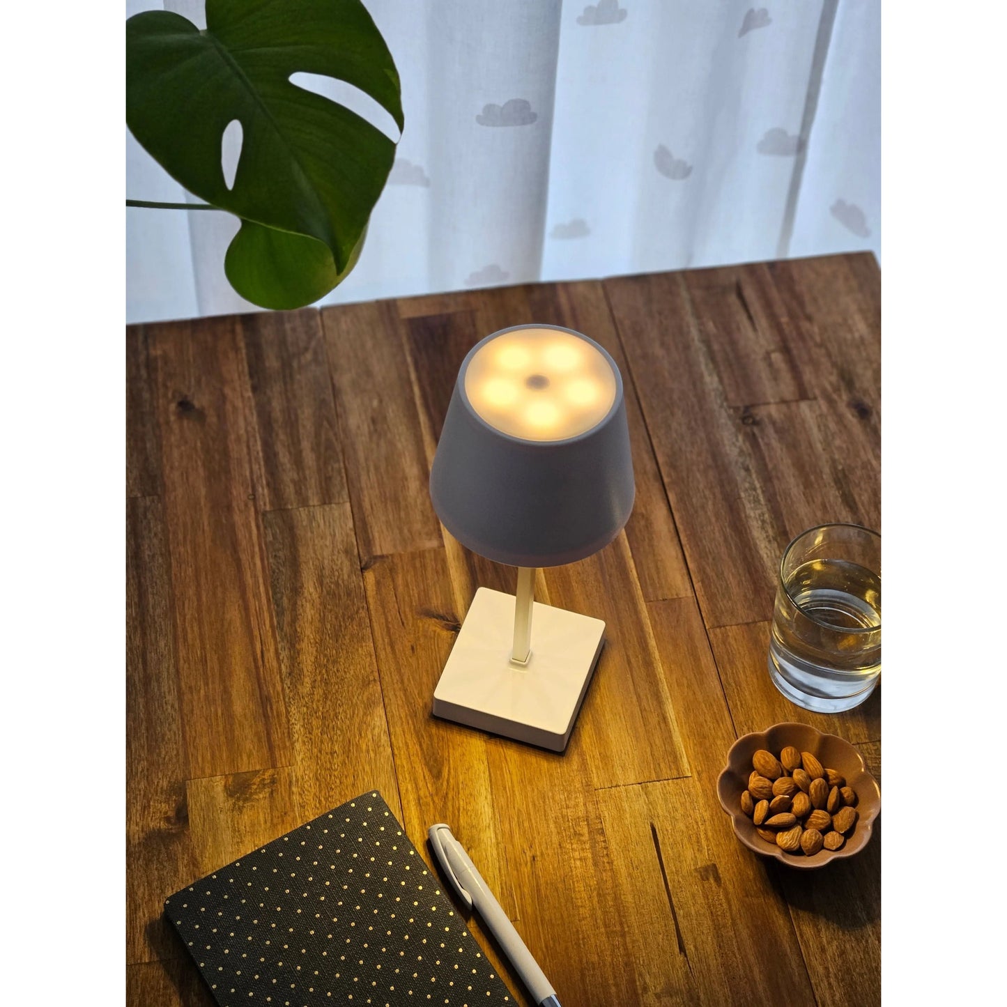 Lumina Tischleuchte Touch Dimmbare LED Kabellos - Kapazität 3xAAA, Größe 26 cm