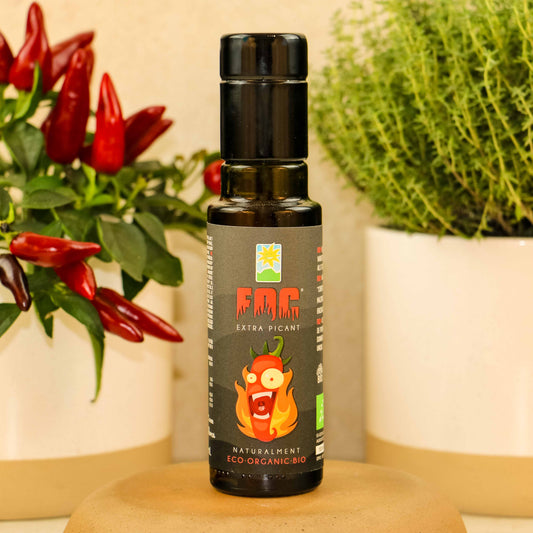 FOC Chilli-Olivenöl Nativ Feurig Mit Cirereta Paprika - Kapazität 250 Milliliter, Größe 0,25 Liter, Schärfe Hoch